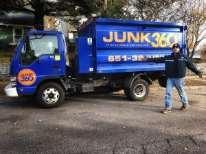 https://www.facebook.com/junk360